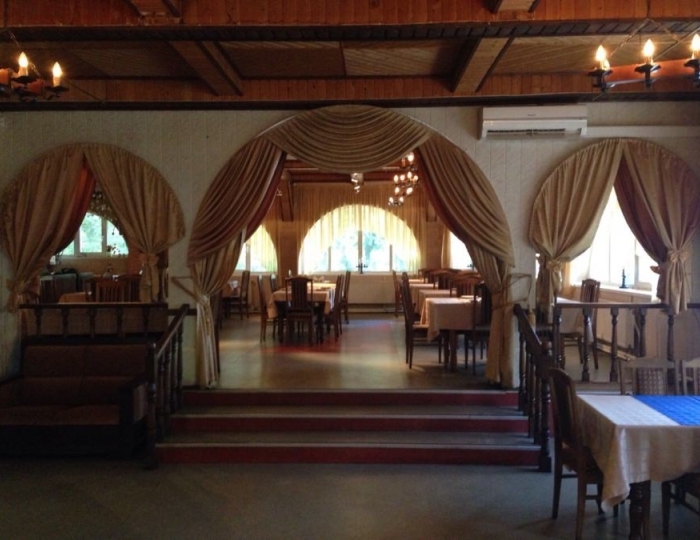 Зал ресторана «Солонцово» - Спортивно-оздоровительный комплекс «Солонцово»